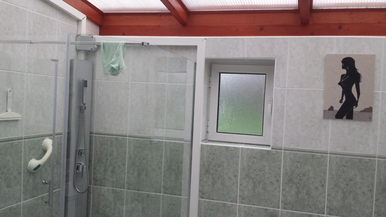 Chambre Privee Avec Salon, Garage Voiture, Velos, Motos Tourville-sur-Arques Exteriér fotografie