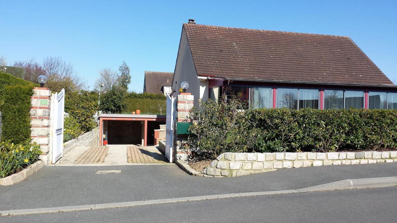 Chambre Privee Avec Salon, Garage Voiture, Velos, Motos Tourville-sur-Arques Exteriér fotografie