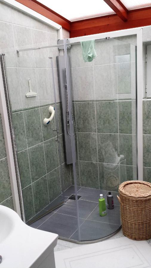 Chambre Privee Avec Salon, Garage Voiture, Velos, Motos Tourville-sur-Arques Exteriér fotografie