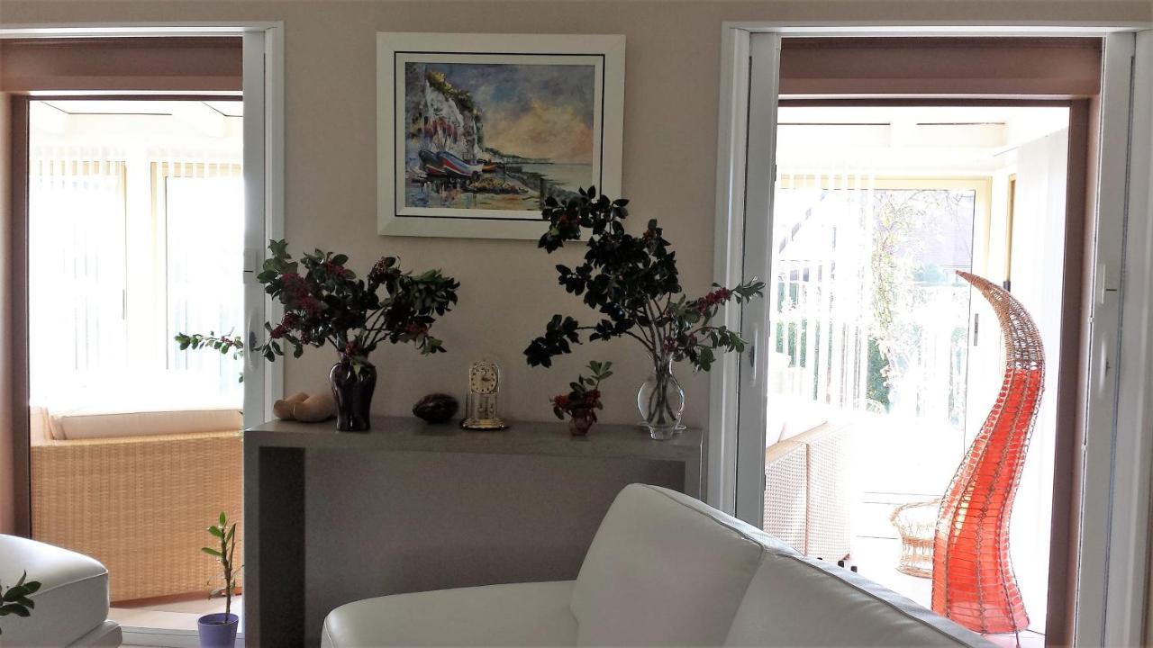 Chambre Privee Avec Salon, Garage Voiture, Velos, Motos Tourville-sur-Arques Exteriér fotografie